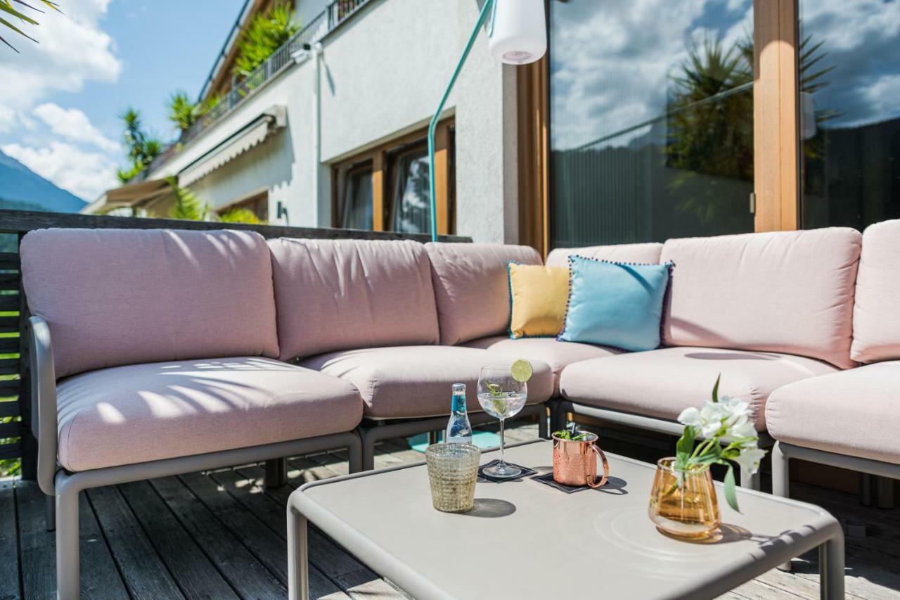 Helmhotel Innichen Buitenkant foto